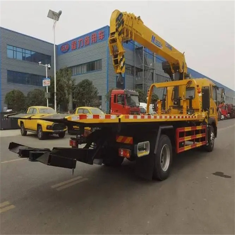 临城县附近小随车吊出租电话，轻松解决搬运烦恼