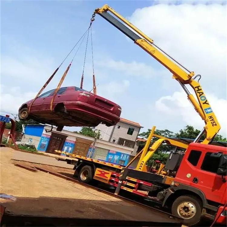 临城县吊车吊汽车的正确方法